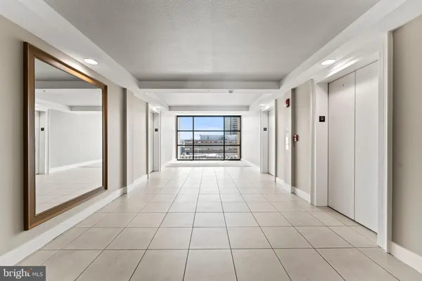$2,450 | 414 Water Street, Unit 1201, Baltimore, MD 21202