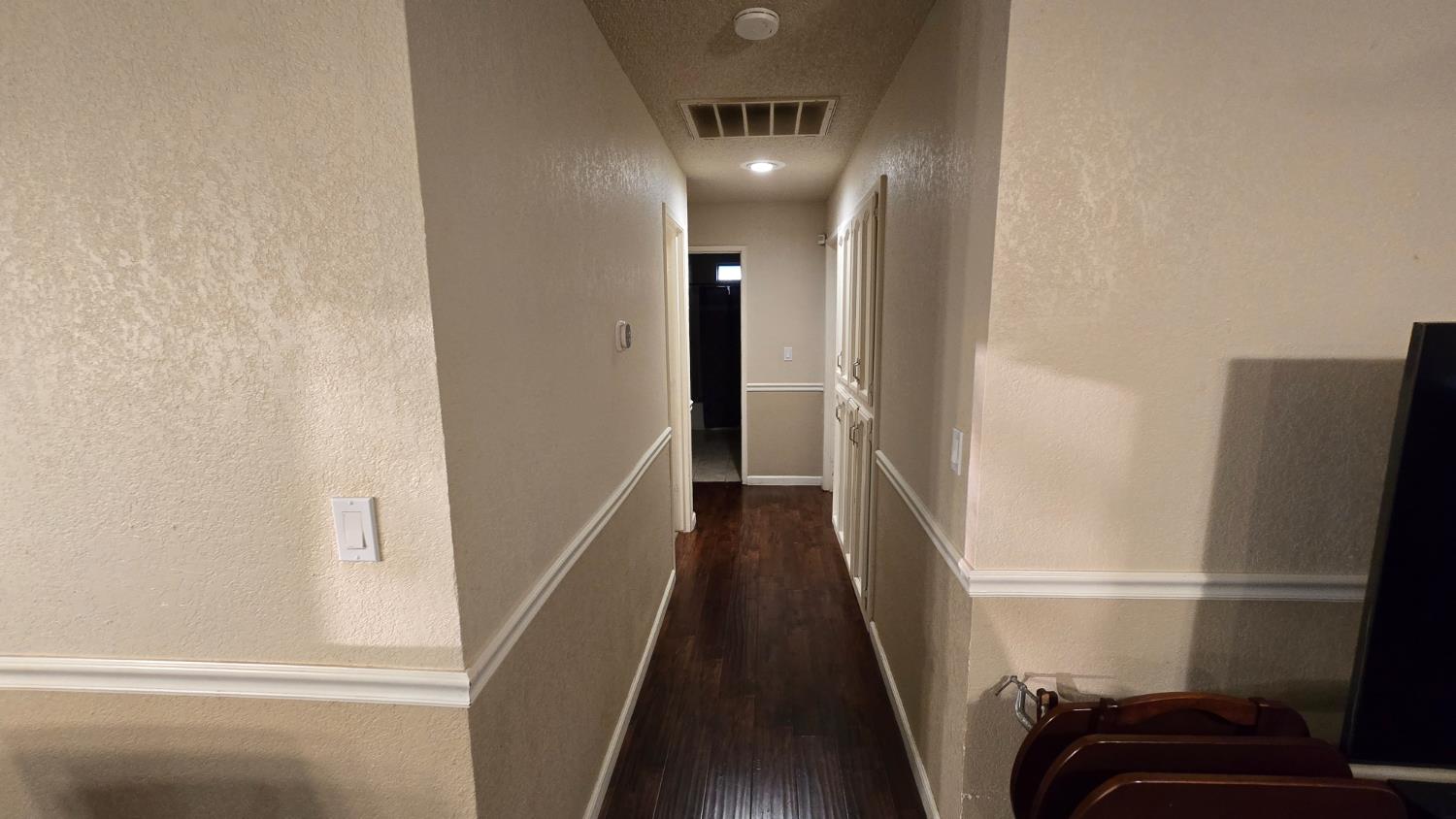 155 North Haney Avenue Reedley, CA 93654 - Photo 13 of 27 Hall View To Rooms