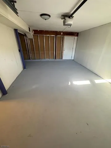 $2,495 | 40 Glaser Avenue, Raritan, NJ 08869