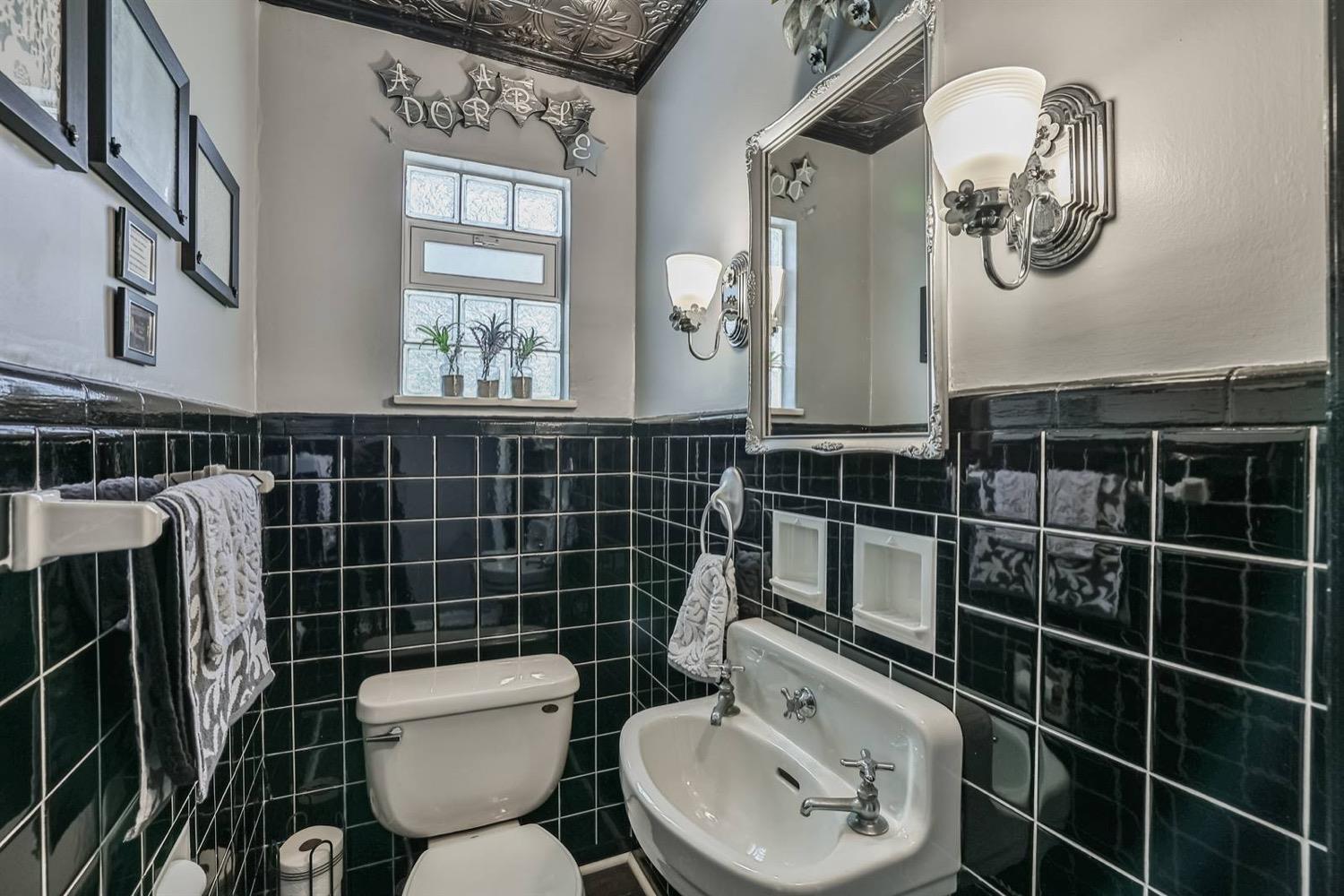 7535 Montgomery Road Cincinnati, OH 45236 - Photo 20 of 34