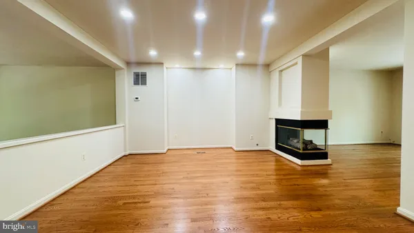 $3,980 | 9407 Van Arsdale Drive, Vienna, VA 22181