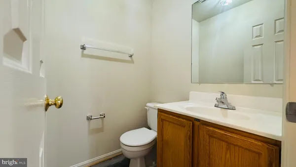 $3,980 | 9407 Van Arsdale Drive, Vienna, VA 22181