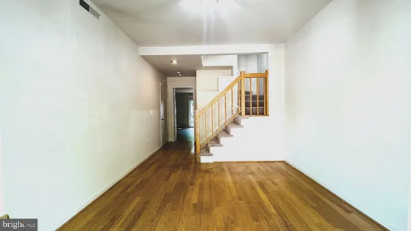 $3,980 | 9407 Van Arsdale Drive, Vienna, VA 22181