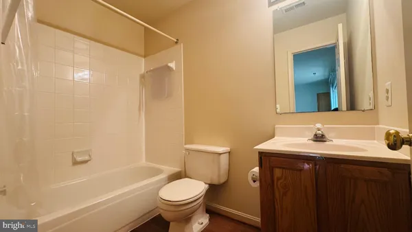 $3,980 | 9407 Van Arsdale Drive, Vienna, VA 22181