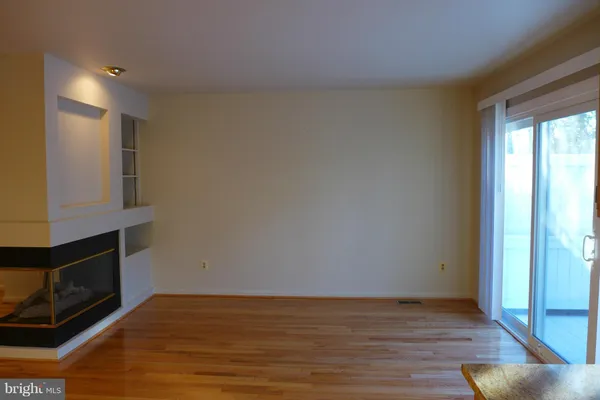 $3,980 | 9407 Van Arsdale Drive, Vienna, VA 22181