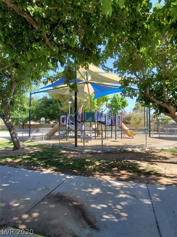 4192 Newcastle Road Las Vegas, NV 89103 - Photo 13 of 29 Gallery Image 13