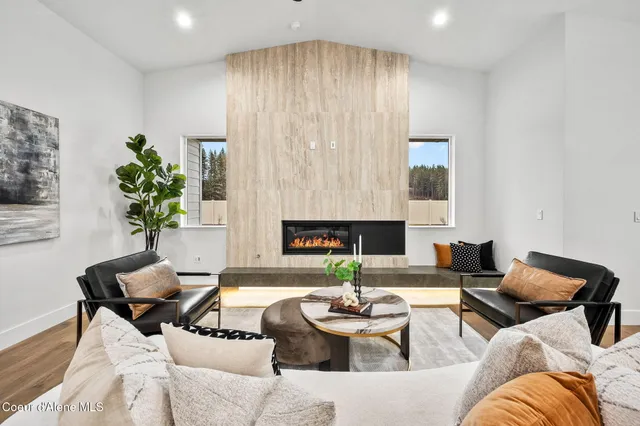 $1,024,000 | 1215 East Sleeping Deer Avenue, Hayden, ID 83835