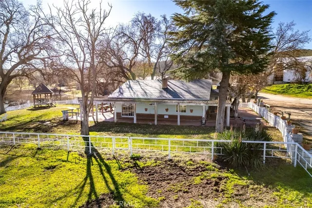 $6,995,000 | 535 Calf Canyon Highway, Creston, CA 93432