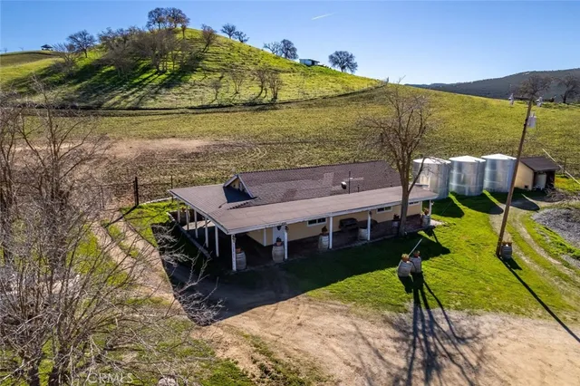 $6,995,000 | 535 Calf Canyon Highway, Creston, CA 93432