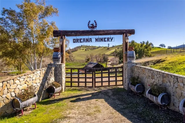 $6,995,000 | 535 Calf Canyon Highway, Creston, CA 93432