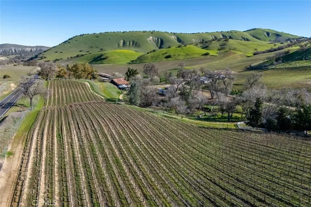 $6,995,000 | 535 Calf Canyon Highway, Creston, CA 93432