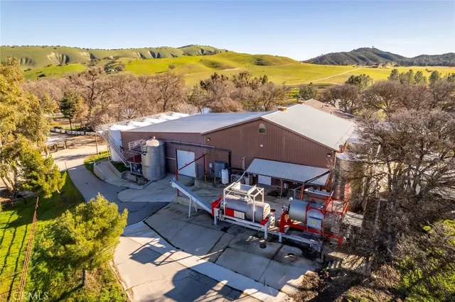 $6,995,000 | 535 Calf Canyon Highway, Creston, CA 93432