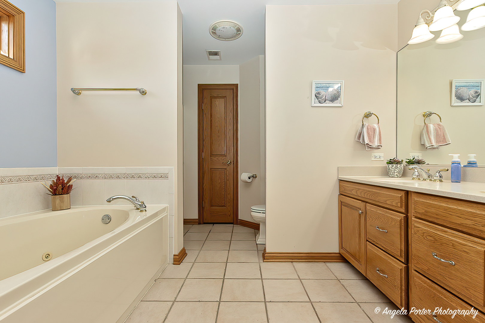 3111 Rogers Road Crystal Lake, IL 60012 - Photo 39 of 53 Gallery Image 39