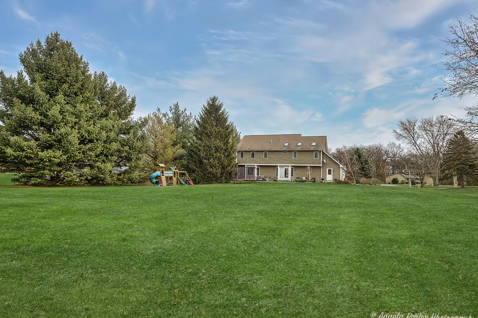 3111 Rogers Road Crystal Lake, IL 60012 - Photo 7 of 53 Gallery Image 7
