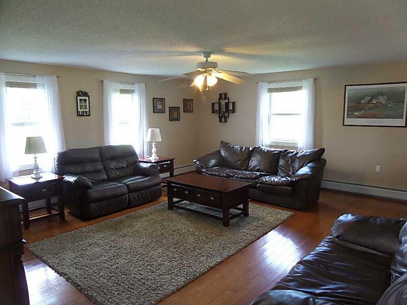 471 Pine Tree Road Levant, ME 04456 - Photo 6 of 29 Living Room.