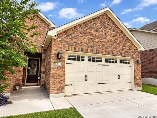 $2,700 | 10811 Yaupon Holly, Helotes, TX 78023