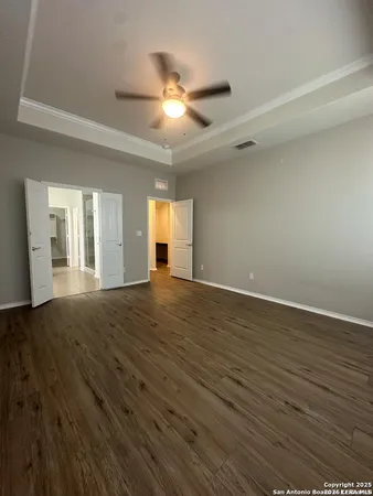 $2,700 | 10811 Yaupon Holly, Helotes, TX 78023