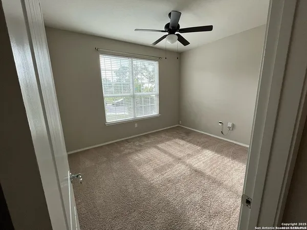 $2,700 | 10811 Yaupon Holly, Helotes, TX 78023
