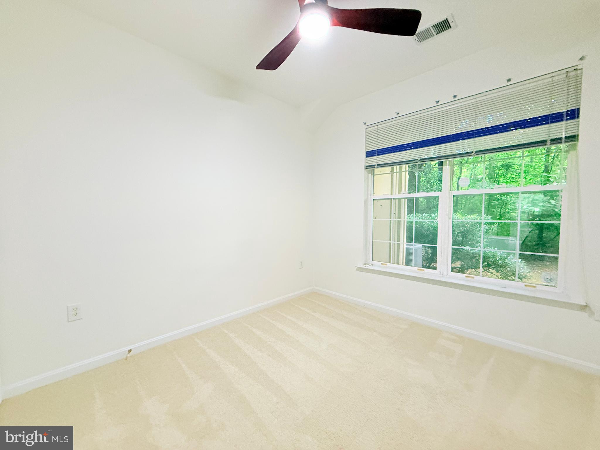 1300 K Windleaf Drive, Unit 154 Reston, VA 20194 - Photo 10 of 16 Gallery Image 10