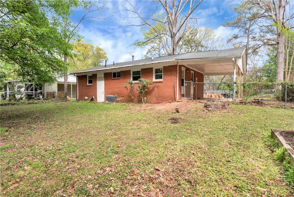 1020 Verdi Way Clarkston, GA 30021 - Photo 32 of 37