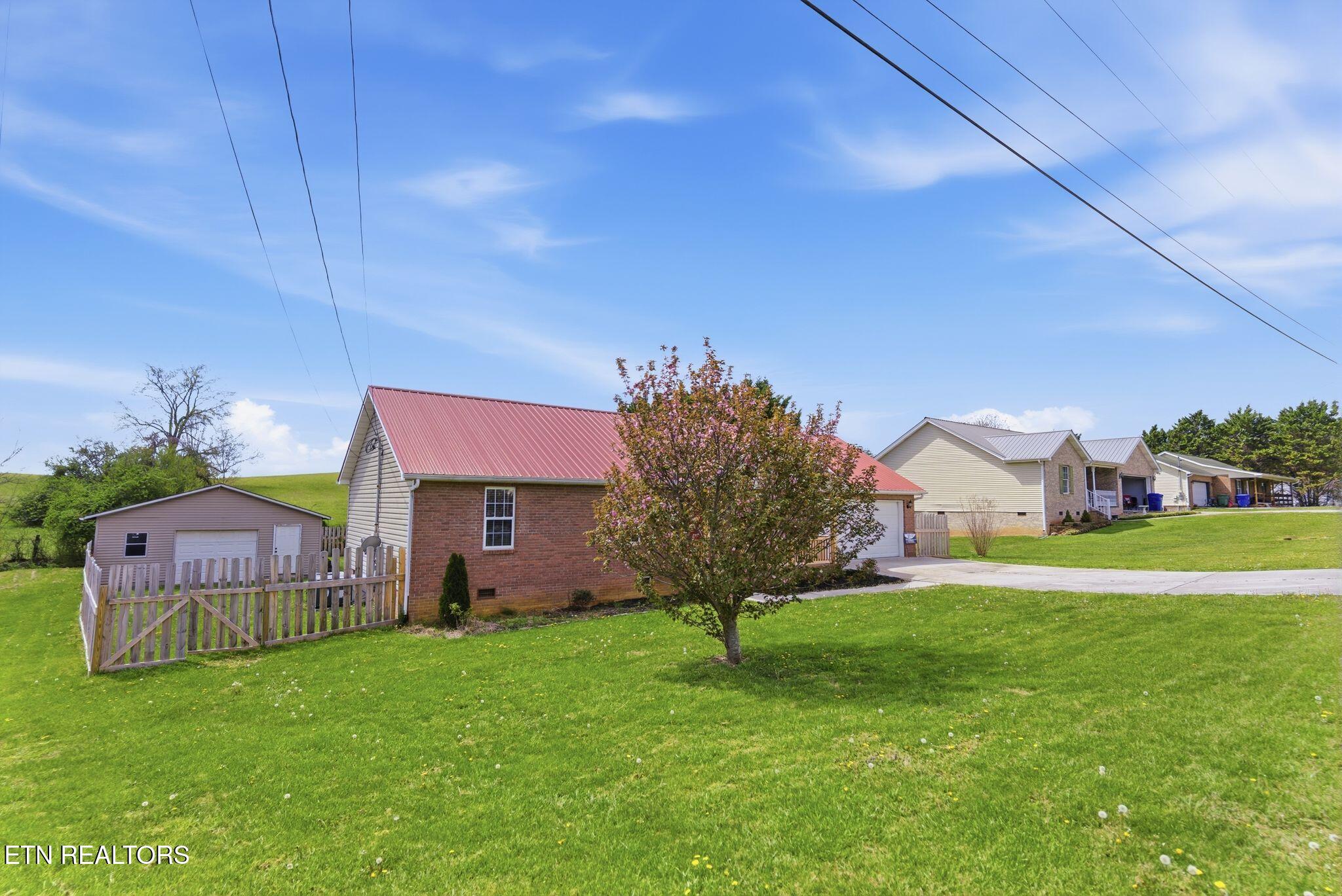226 Acorn Drive Plainview, TN 37721 - Photo 21 of 21 052_DSC09681
