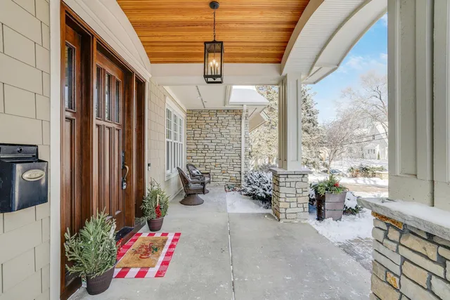 $2,495,000 | 5500 Halifax Lane, Edina, MN 55424
