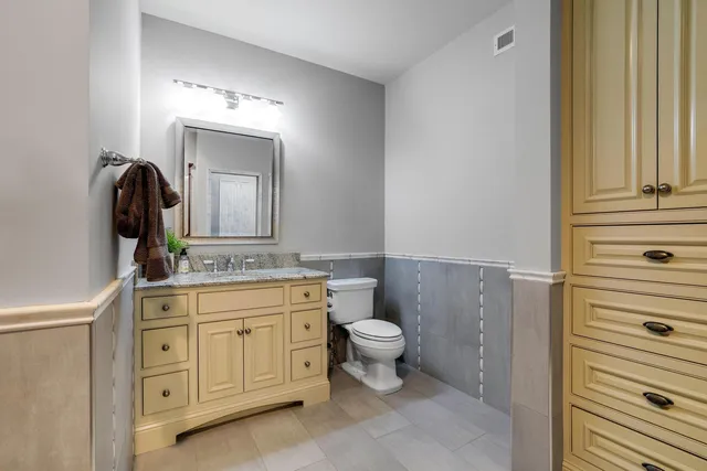 $2,495,000 | 5500 Halifax Lane, Edina, MN 55424