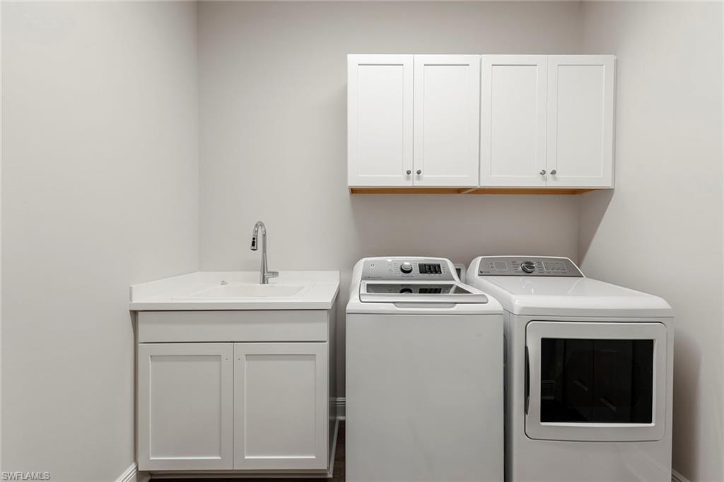 2365 Ariane Drive Naples, FL 34112 - Photo 21 of 36