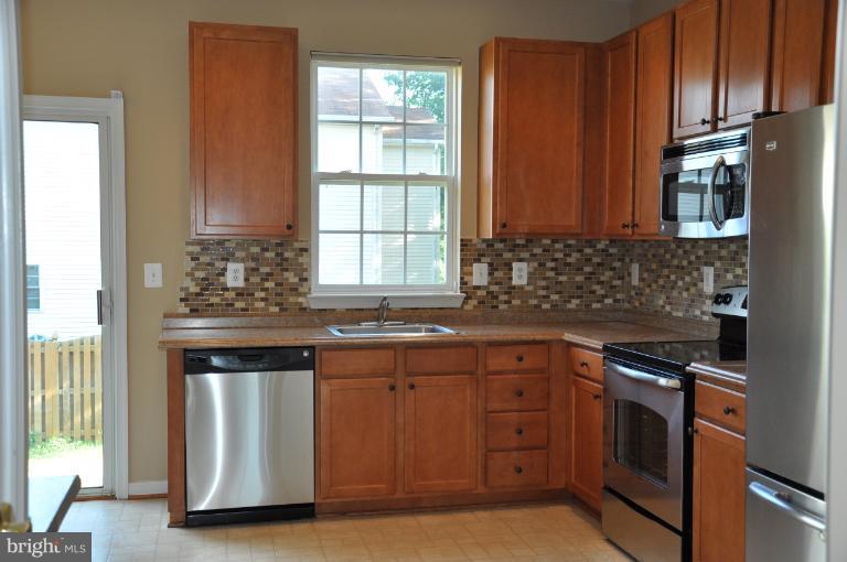 1322 Wheaton Lane Silver Spring, MD 20902 - Photo 16 of 18 Kitchen