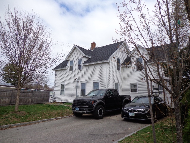 24 Granite Street Rochester, NH 03867 - Photo 1 of 15 Gallery Image 1