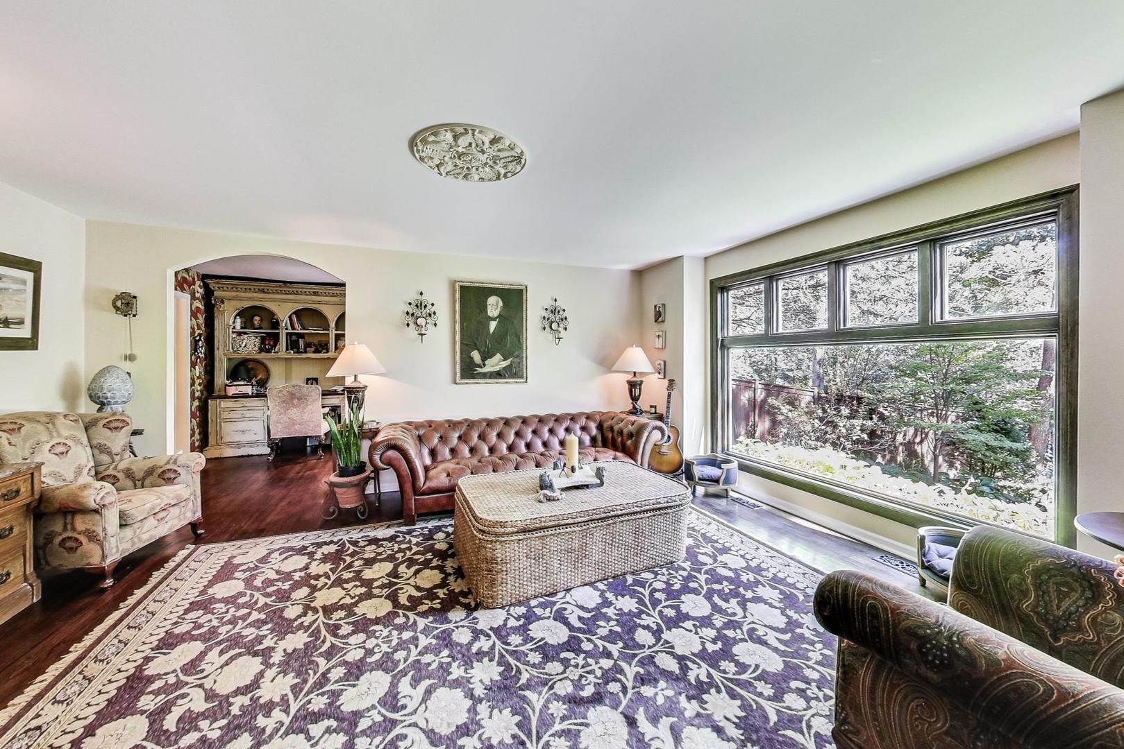 551 Ravinia Road Highland Park, IL 60035 - Photo 4 of 35 Gallery Image 4