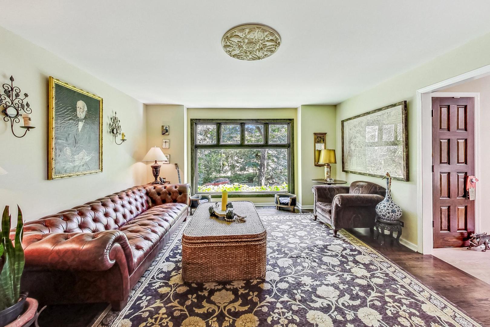 551 Ravinia Road Highland Park, IL 60035 - Photo 5 of 35 Gallery Image 5