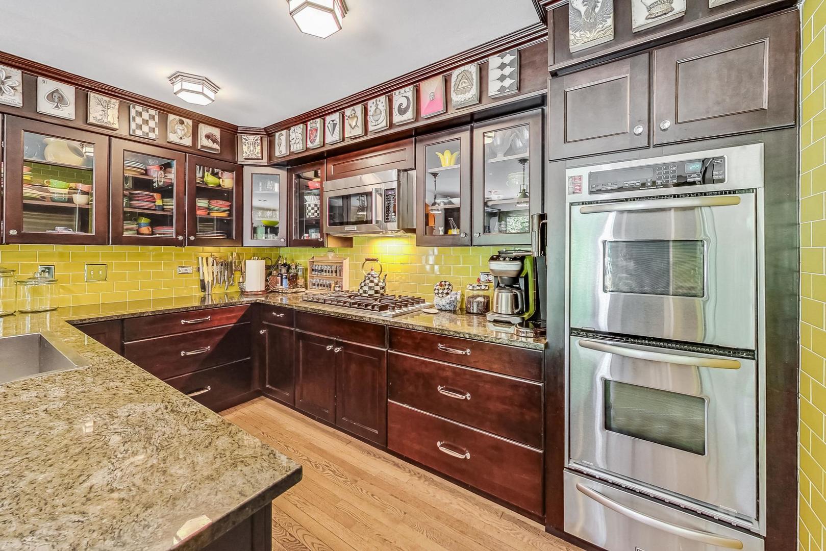 551 Ravinia Road Highland Park, IL 60035 - Photo 8 of 35 Gallery Image 8