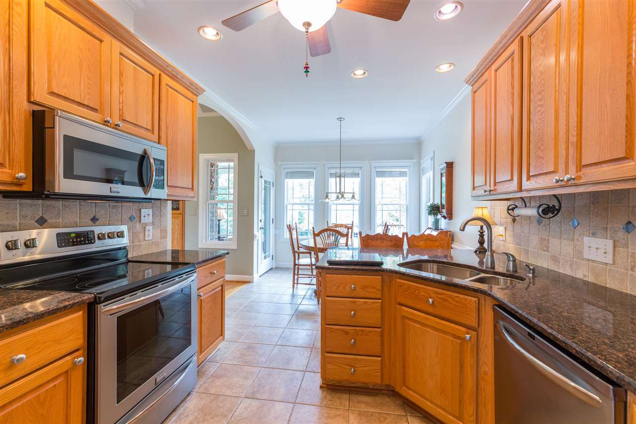 1013 Bellewood Farms Road Raleigh, NC 27603 - Photo 10 of 25 Kitchen