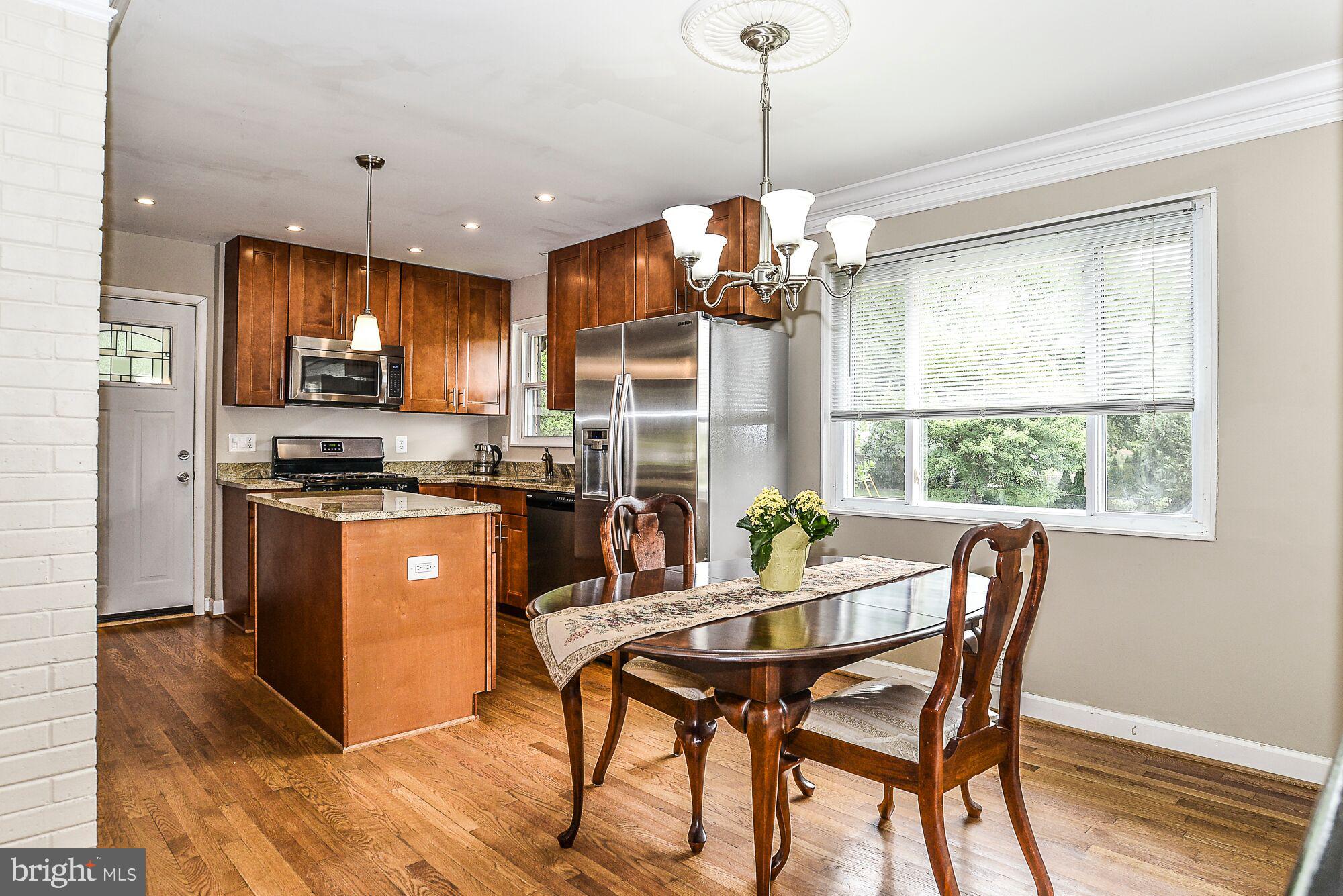 7219 Monticello Boulevard Springfield, VA 22150 - Photo 4 of 29