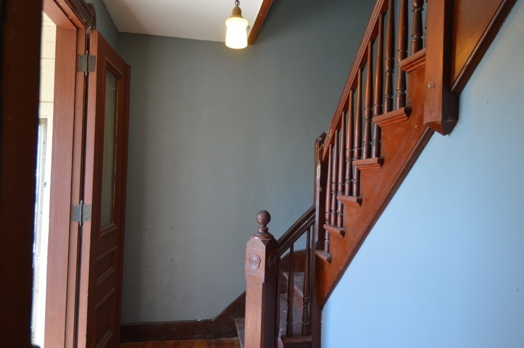 4 Maxwell Court Worcester, MA 01607 - Photo 18 of 29