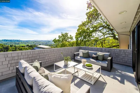 $4,850,000 | 33 Deer Trail, Lafayette, CA 94549