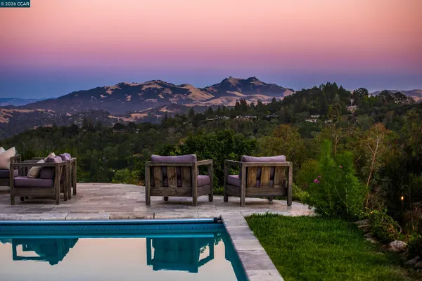 $4,850,000 | 33 Deer Trail, Lafayette, CA 94549