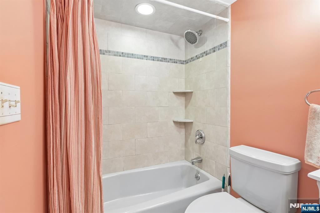 1032-1034 Kipling Road Elizabeth, NJ 07208 - Photo 21 of 46