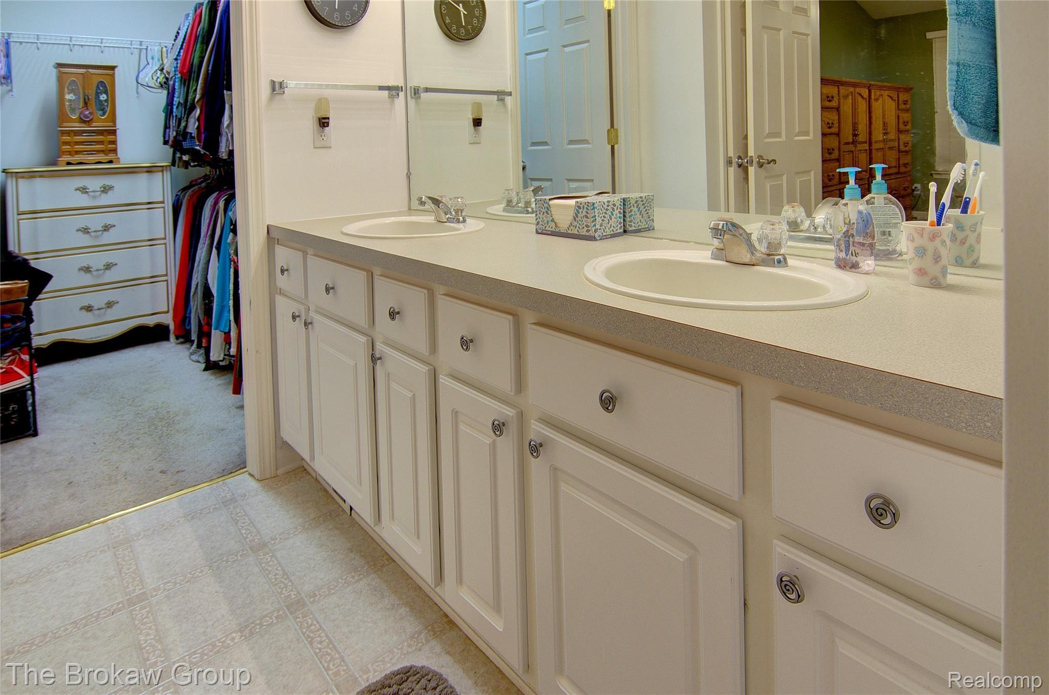 923 Deer Valley Road Holly, MI 48442 - Photo 41 of 65 _DSC0115_6_7.jpg
