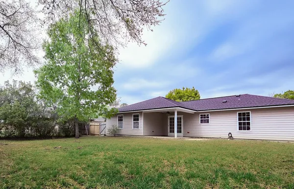 $246,000 | 31 Stevens Drive, Midway, FL 32343