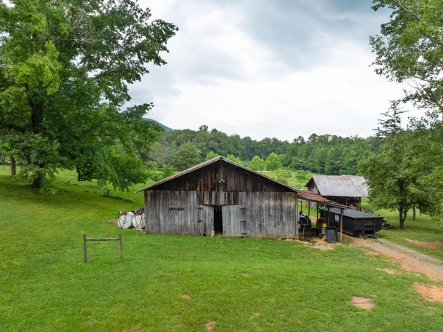 $1,750,000 | 1261 South Cedar Lane, Chickamauga, GA 30707