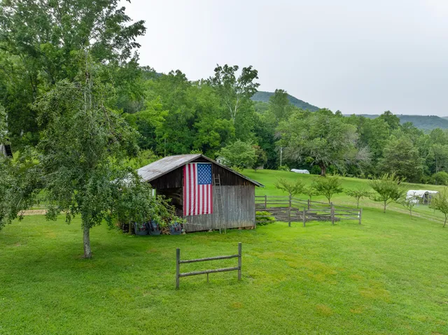 $1,750,000 | 1261 South Cedar Lane, Chickamauga, GA 30707