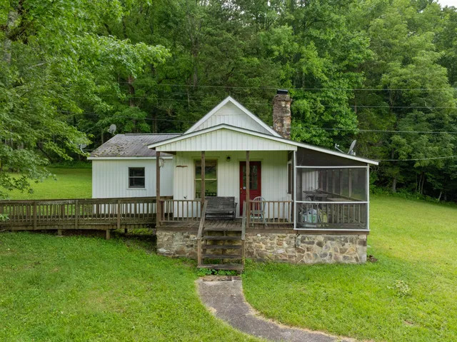 $1,750,000 | 1261 South Cedar Lane, Chickamauga, GA 30707