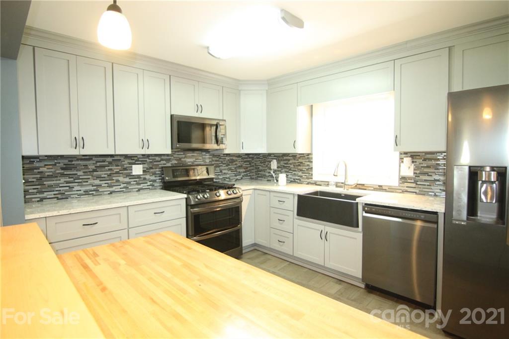 1134 Ratchford Road Dallas, NC 28034 - Photo 17 of 41 Gallery Image 17