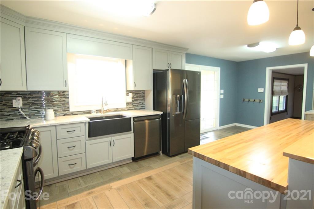 1134 Ratchford Road Dallas, NC 28034 - Photo 18 of 41 Gallery Image 18