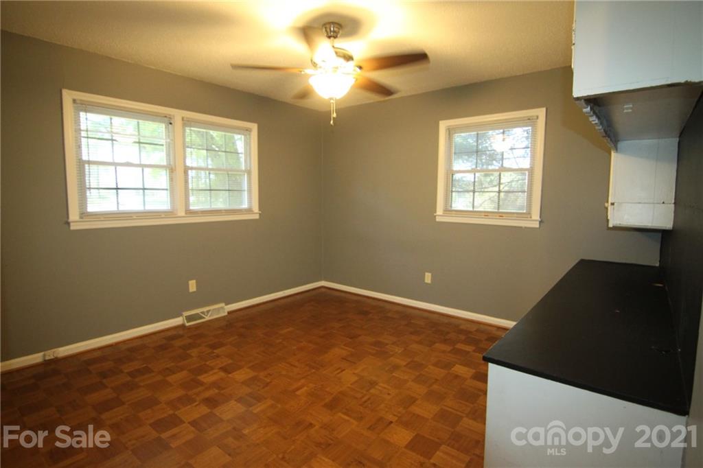 1134 Ratchford Road Dallas, NC 28034 - Photo 27 of 41 Gallery Image 27
