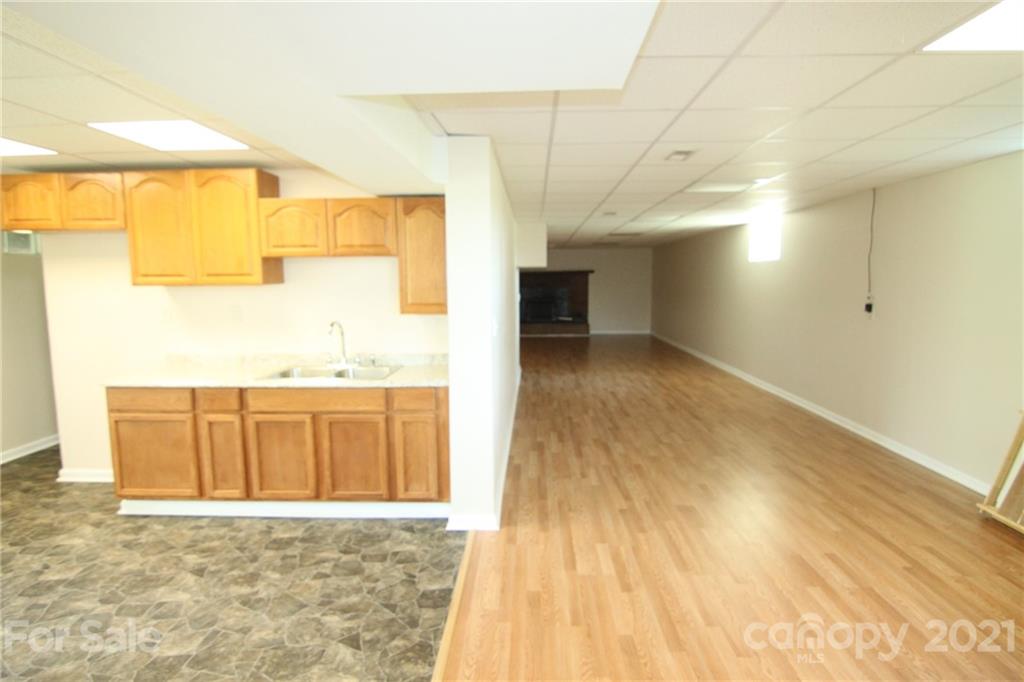 1134 Ratchford Road Dallas, NC 28034 - Photo 36 of 41 Gallery Image 36