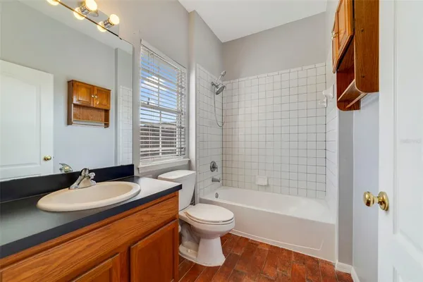 a view of white house