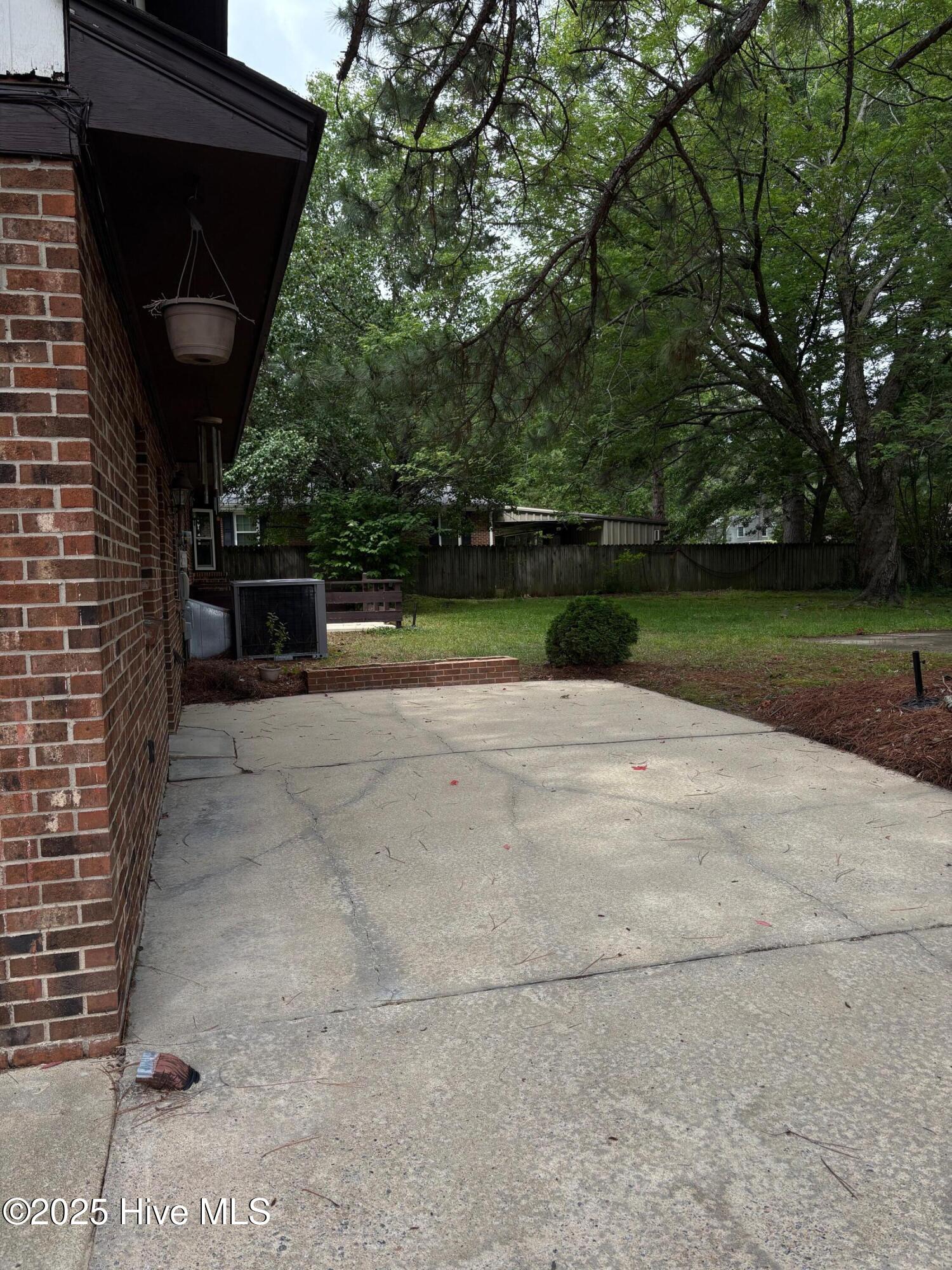 1102 Raleigh Rd Parkway West Wilson, NC 27896 - Photo 20 of 23 IMG_5265